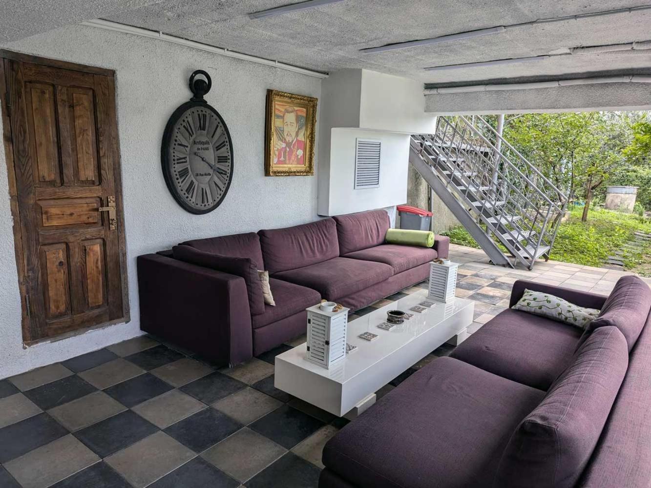 Hotel Veranda Kutaissi Exterior foto